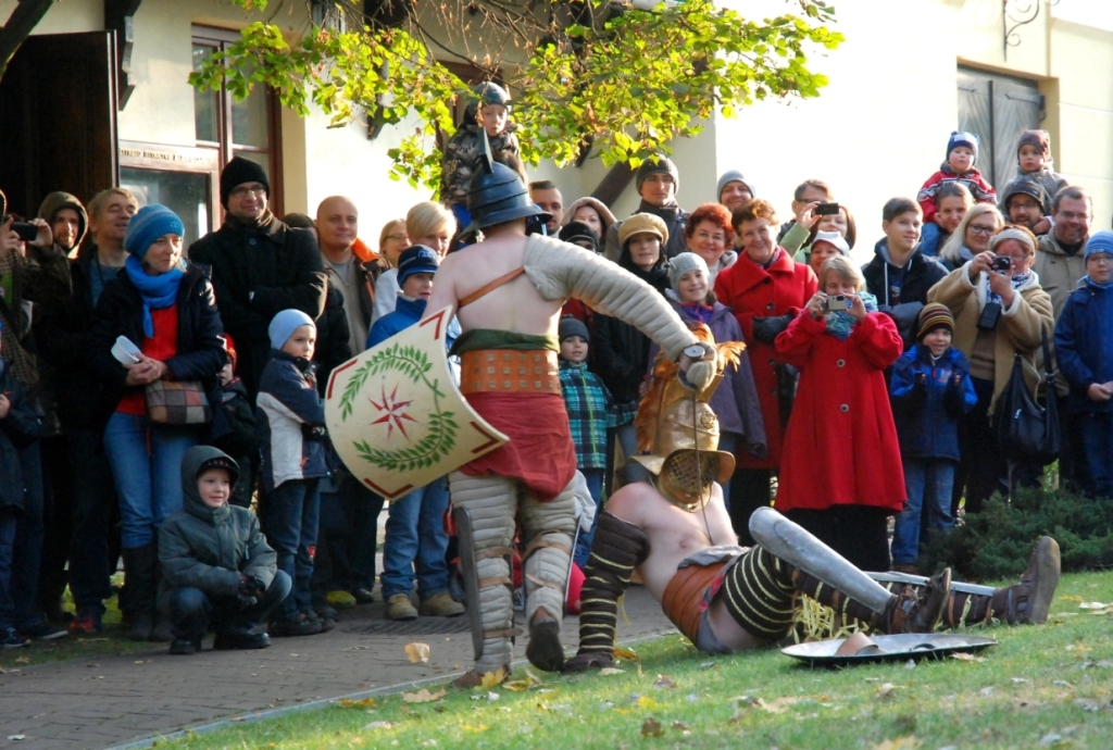 Przedświt-otwarcie-wystawy-fot.-MSHM-111